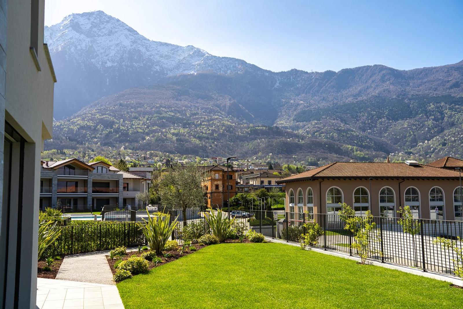 Lago Dorato Luxury Apartments & Villa - Lake Como View Colico Exterior foto